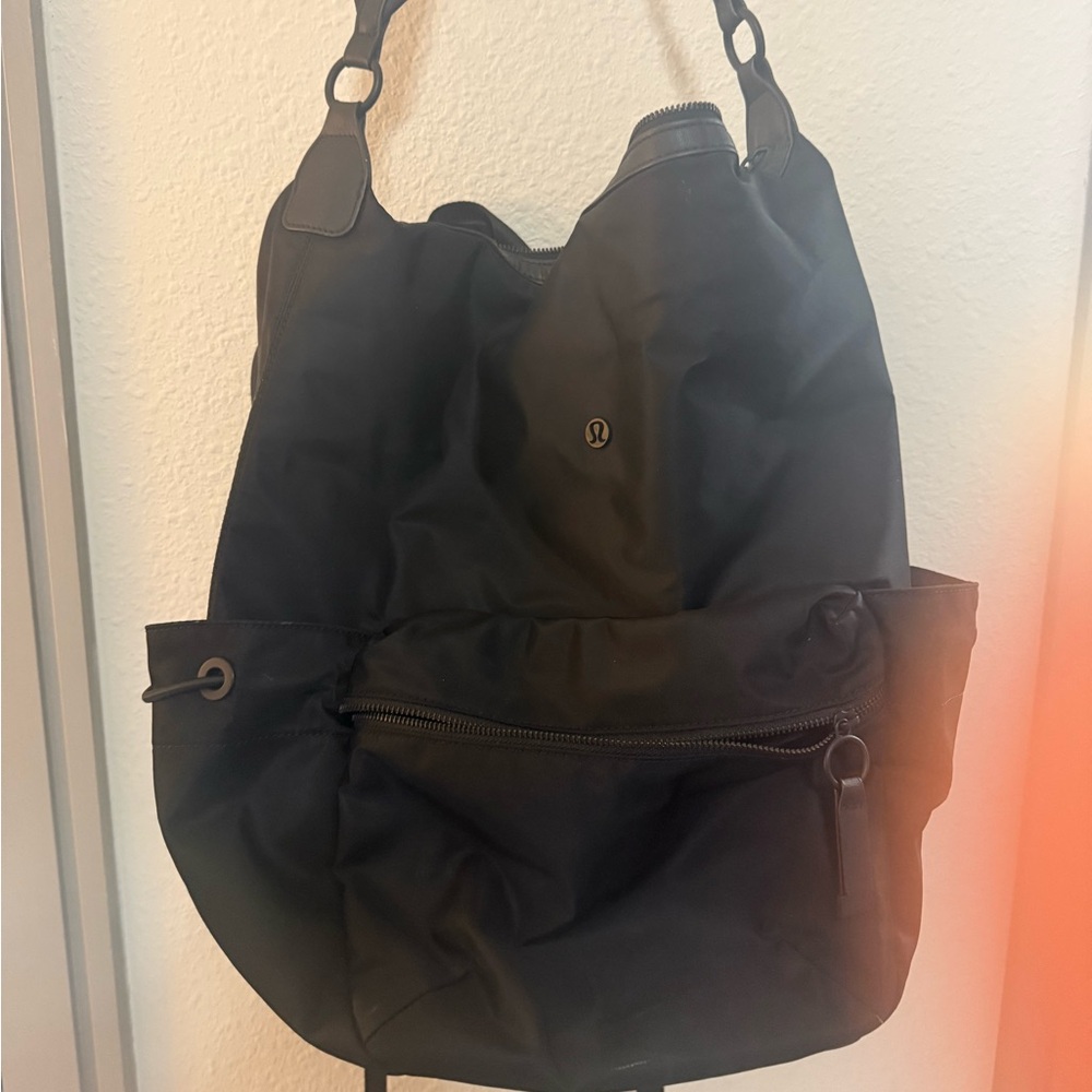 Authentic Lululemon Black bag.